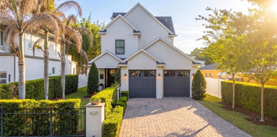 Villa ou maison à Winter Park, Floride 4 chambres, 294.87 m2 № 2147625