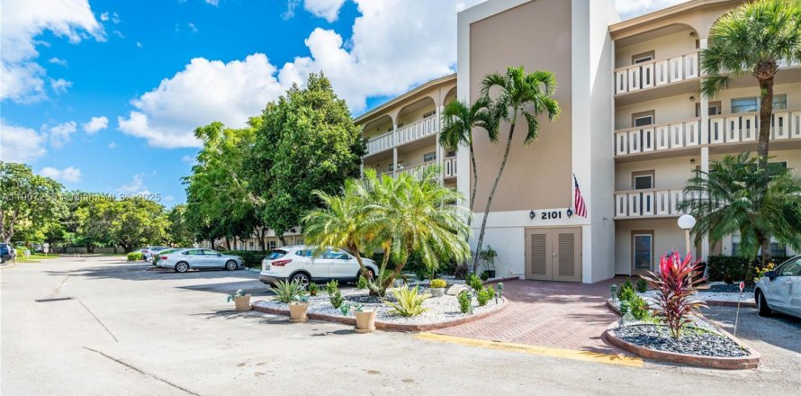 Condo à Coconut Creek, Floride, 2 chambres  № 2035777