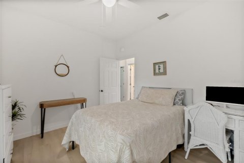Casa en venta en Palm Coast, Florida, 4 dormitorios, 219.34 m2 № 2386726 - foto 29