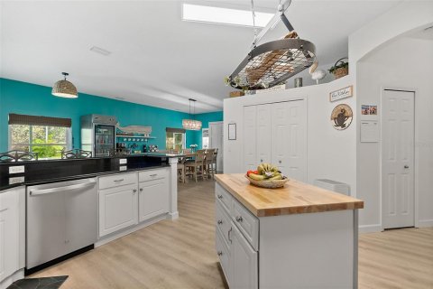 Casa en venta en Palm Coast, Florida, 4 dormitorios, 219.34 m2 № 2386726 - foto 14
