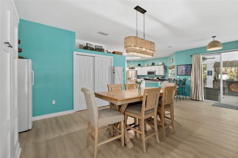 Casa en venta en Palm Coast, Florida, 4 dormitorios, 219.34 m2 № 2386726 - foto 16