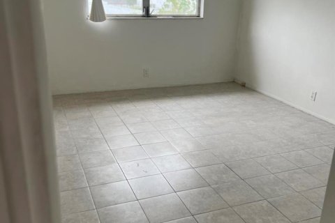 Copropriété à vendre à Lauderhill, Floride: 2 chambres, 88.26 m2 № 2241224 - photo 9