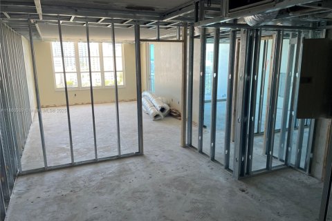 Condominio en venta en Miami Beach, Florida, 2 dormitorios, 198.16 m2 № 1887748 - foto 11
