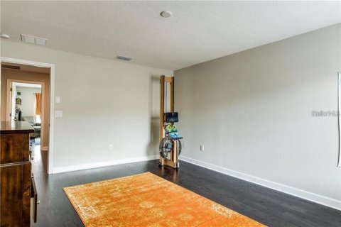 Townhouse in Tampa, Florida 3 bedrooms, 206.8 sq.m. № 1821276 - photo 17