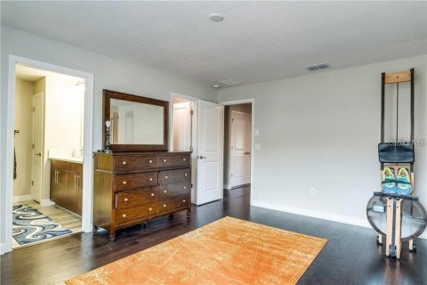 Townhouse in Tampa, Florida 3 bedrooms, 206.8 sq.m. № 1821276 - photo 18