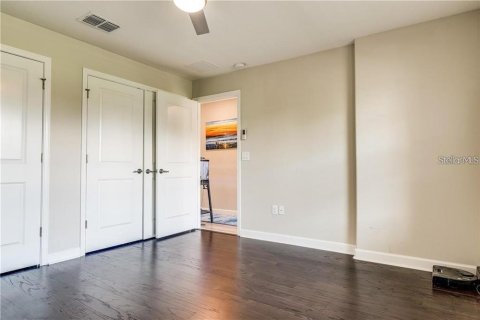 Townhouse in Tampa, Florida 3 bedrooms, 206.8 sq.m. № 1821276 - photo 22