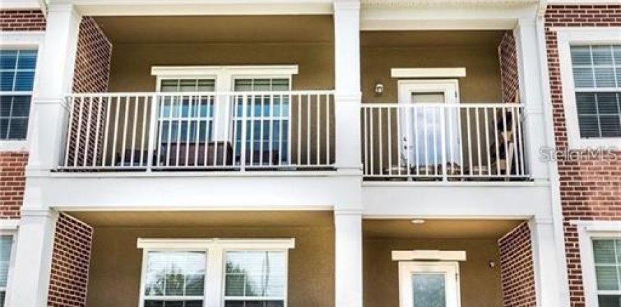 Townhouse in Tampa, Florida 3 bedrooms, 206.8 sq.m. № 1821276
