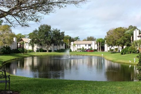 Copropriété à louer à Bradenton, Floride: 2 chambres, 84.73 m2 № 292763 - photo 1