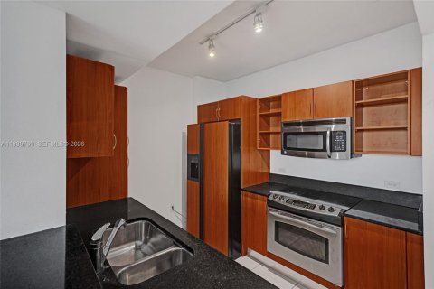 Condo in Aventura, Florida, 2 bedrooms  № 1997056 - photo 5