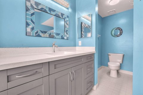 Casa en venta en Pembroke Pines, Florida, 4 dormitorios, 212.56 m2 № 1898184 - foto 25