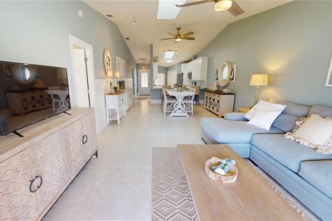 Villa ou maison à vendre à Punta Gorda, Floride: 3 chambres, 147.06 m2 № 1718051 - photo 10