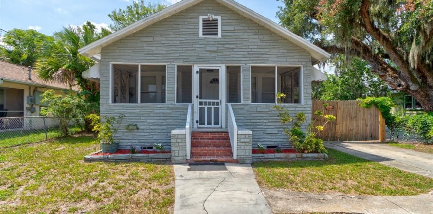 Casa en New Smyrna Beach, Florida 3 dormitorios, 98.2 m2 № 1793188