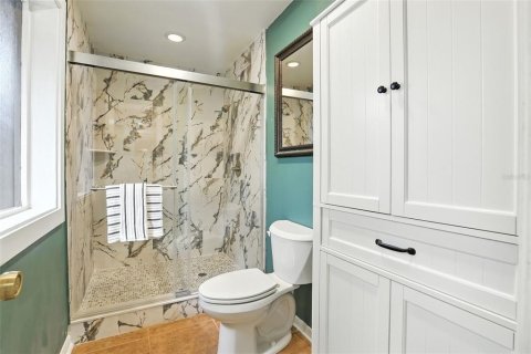 House in Citra, Florida 3 bedrooms, 180.79 sq.m. № 1913159 - photo 20