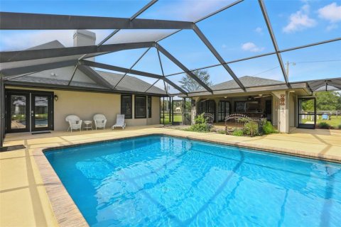 House in Citra, Florida 3 bedrooms, 180.79 sq.m. № 1913159 - photo 29