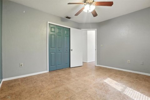 House in Citra, Florida 3 bedrooms, 180.79 sq.m. № 1913159 - photo 23