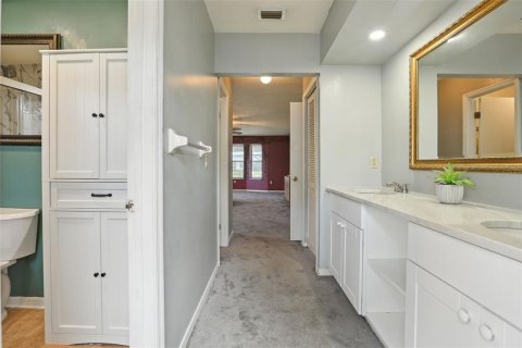 House in Citra, Florida 3 bedrooms, 180.79 sq.m. № 1913159 - photo 21