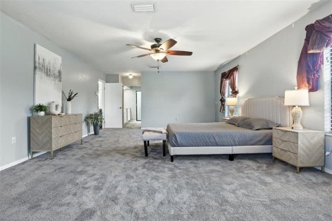 House in Citra, Florida 3 bedrooms, 180.79 sq.m. № 1913159 - photo 17