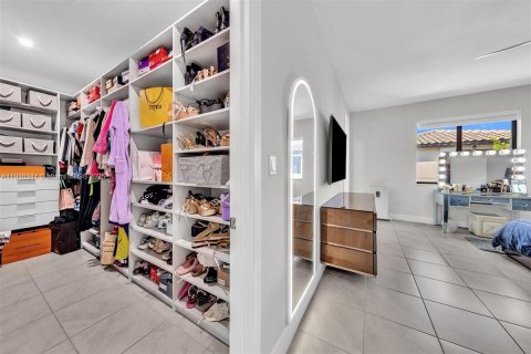 Villa ou maison à vendre à Doral, Floride: 4 chambres, 265.98 m2 № 1966475 - photo 22