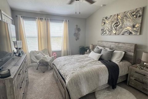 Townhouse in Wesley Chapel, Florida 2 bedrooms, 145.95 sq.m. № 2156348 - photo 14