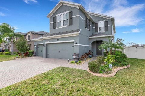 House in Lutz, Florida 5 bedrooms, 268.12 sq.m. № 2120006 - photo 6