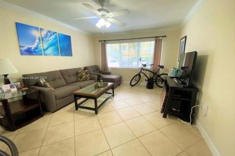 Copropriété à louer à Fort Lauderdale, Floride: 1 chambre, 58.06 m2 № 1944521 - photo 7