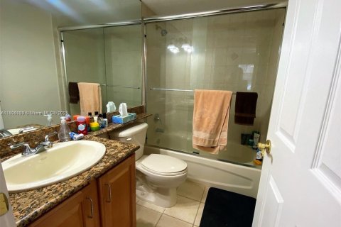 Copropriété à louer à Fort Lauderdale, Floride: 1 chambre, 58.06 m2 № 1944521 - photo 6