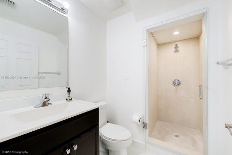 House in Homestead, Florida 3 bedrooms, 200.67 sq.m. № 1949158 - photo 6