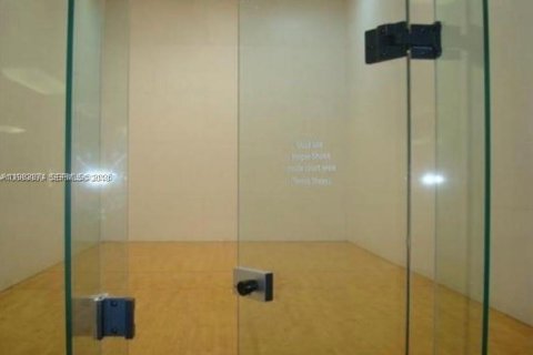 Condominio en venta en Plantation, Florida, 1 dormitorio, 68.38 m2 № 2045456 - foto 14