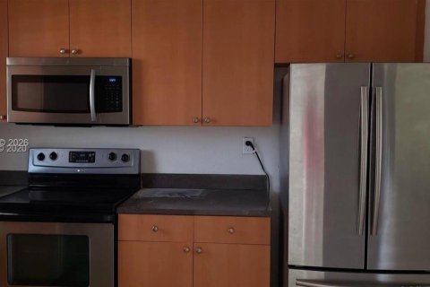 Condominio en venta en Plantation, Florida, 1 dormitorio, 68.38 m2 № 2045456 - foto 2