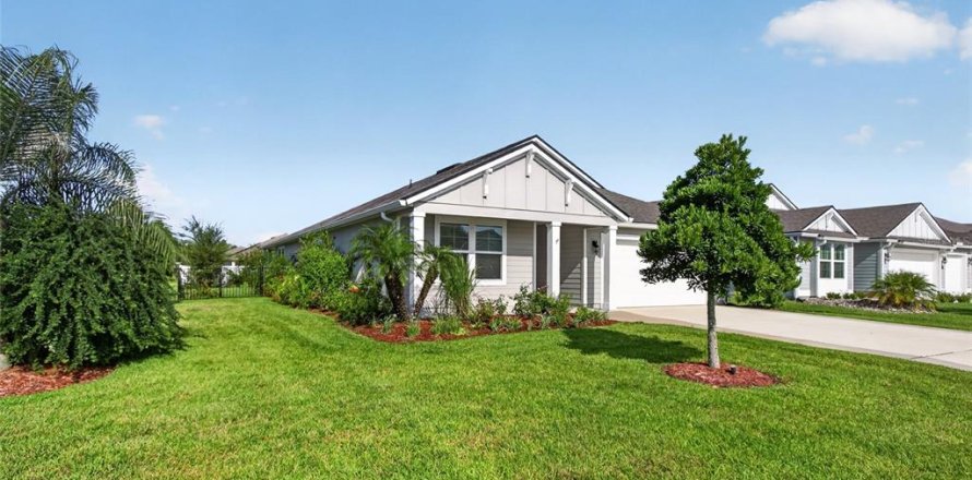 House in Saint Augustine, Florida 3 bedrooms, 184.6 sq.m. № 2317448