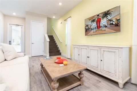 Villa ou maison à louer à Kissimmee, Floride: 2 chambres, 120.4 m2 № 1613437 - photo 5