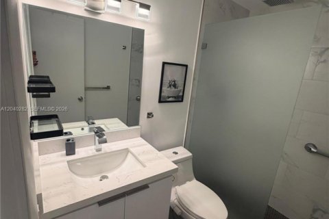 Condo in North Miami, Florida, 1 bedroom  № 2086616 - photo 8