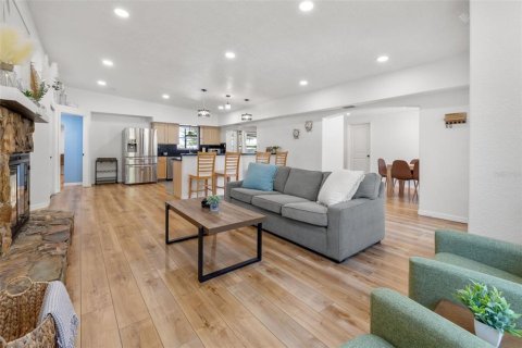 Villa ou maison à vendre à Largo, Floride: 3 chambres, 171.68 m2 № 1644694 - photo 3