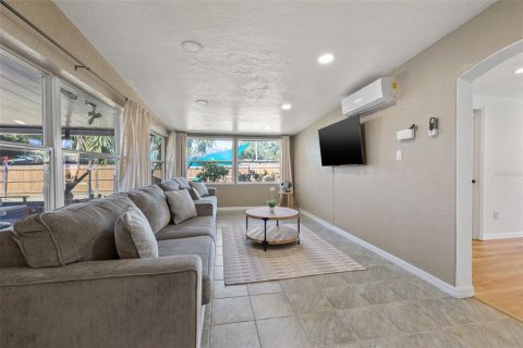 Villa ou maison à vendre à Largo, Floride: 3 chambres, 171.68 m2 № 1644694 - photo 24