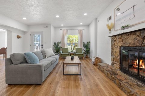 Villa ou maison à vendre à Largo, Floride: 3 chambres, 171.68 m2 № 1644694 - photo 6