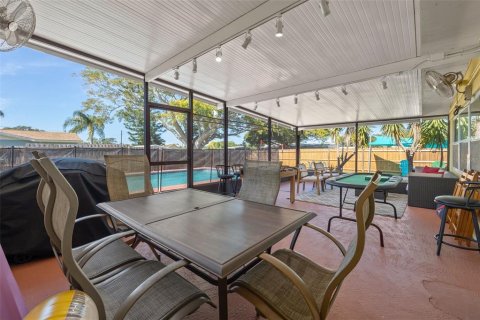 Villa ou maison à vendre à Largo, Floride: 3 chambres, 171.68 m2 № 1644694 - photo 29
