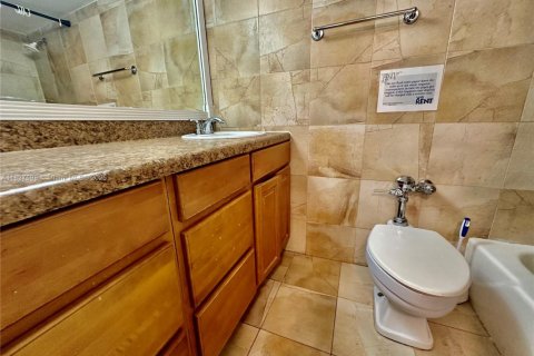 Copropriété à vendre à Hallandale Beach, Floride: 1 chambre, 34.47 m2 № 1823441 - photo 5