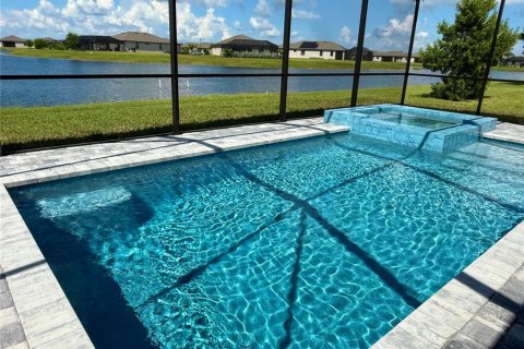 House in Port Charlotte, Florida 4 bedrooms, 205.96 sq.m. № 2356523 - photo 27