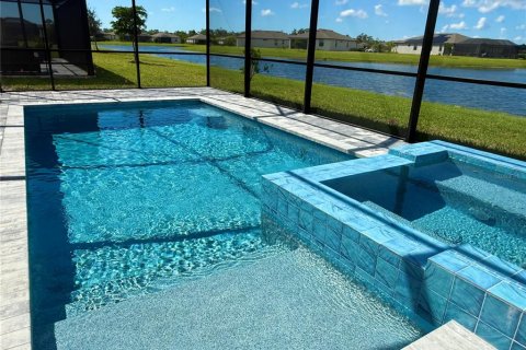 House in Port Charlotte, Florida 4 bedrooms, 205.96 sq.m. № 2356523 - photo 30