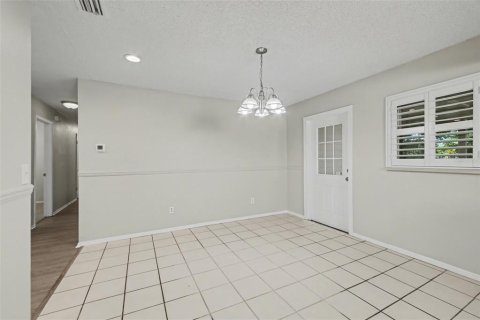 Villa ou maison à vendre à Orlando, Floride: 4 chambres, 160.54 m2 № 2117802 - photo 8