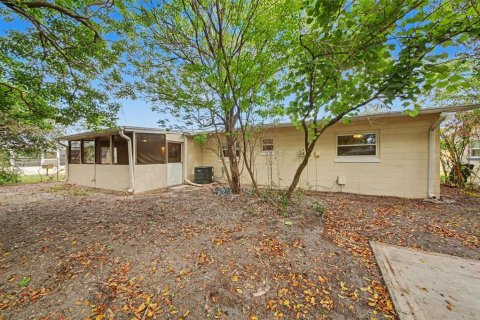 Villa ou maison à vendre à Orlando, Floride: 4 chambres, 160.54 m2 № 2117802 - photo 25