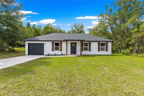 House in Ocala, Florida 3 bedrooms, 93.18 sq.m. № 2349505