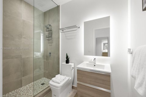 Купить кондоминиум в Майами, Флорида 37.63м2, № 2088887 - фото 14