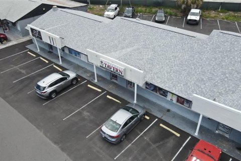Commercial property in Port Richey, Florida 443.7 sq.m. № 2115444 - photo 10
