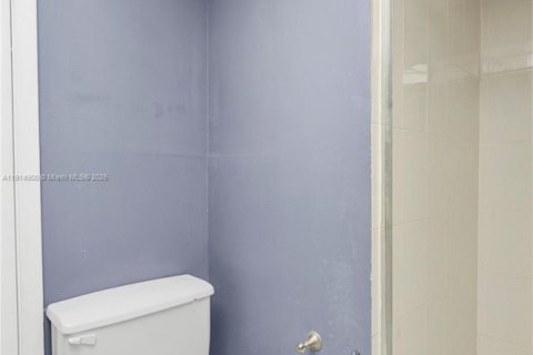 Купить кондоминиум в Уэстон, Флорида 2 спальни, 114.73м2, № 1972530 - фото 14