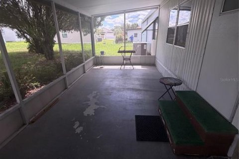 Apartment in Lady Lake, Florida 2 bedrooms, 62.43 sq.m. № 2378321 - photo 4