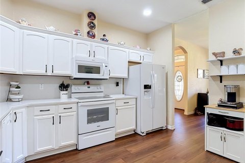 Casa en venta en Poinciana, Florida, 4 dormitorios, 191.56 m2 № 2387449 - foto 13