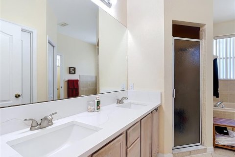 Casa en venta en Poinciana, Florida, 4 dormitorios, 191.56 m2 № 2387449 - foto 29