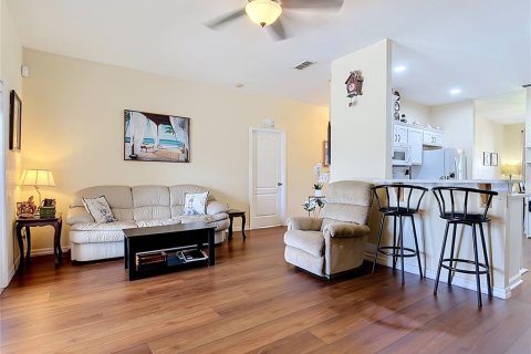 Casa en venta en Poinciana, Florida, 4 dormitorios, 191.56 m2 № 2387449 - foto 10