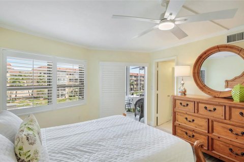 Condo in Sarasota, Florida, 2 bedrooms  № 1804038 - photo 17